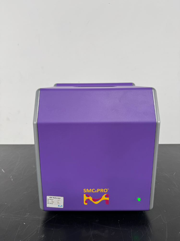 Image of Millipore SMXxPro Immunoassay System
